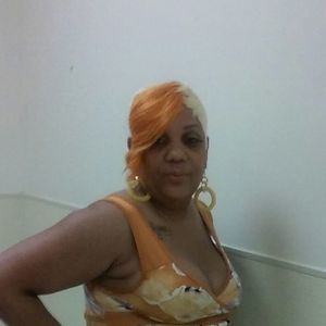 Meet your Posher, Detra